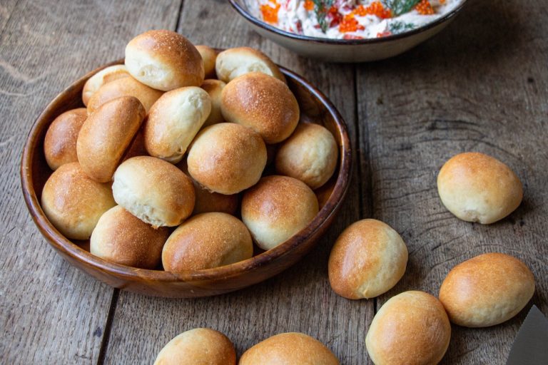 Appetizer Navettes (or soft little Breads)
