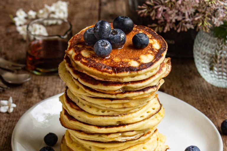 Express Yogurt Pancakes